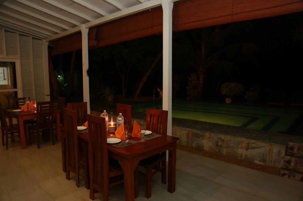 Villa A.Sms Induruwa Extérieur photo