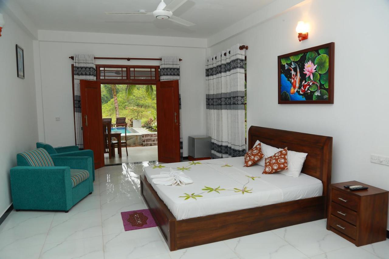 Villa A.Sms Induruwa Extérieur photo