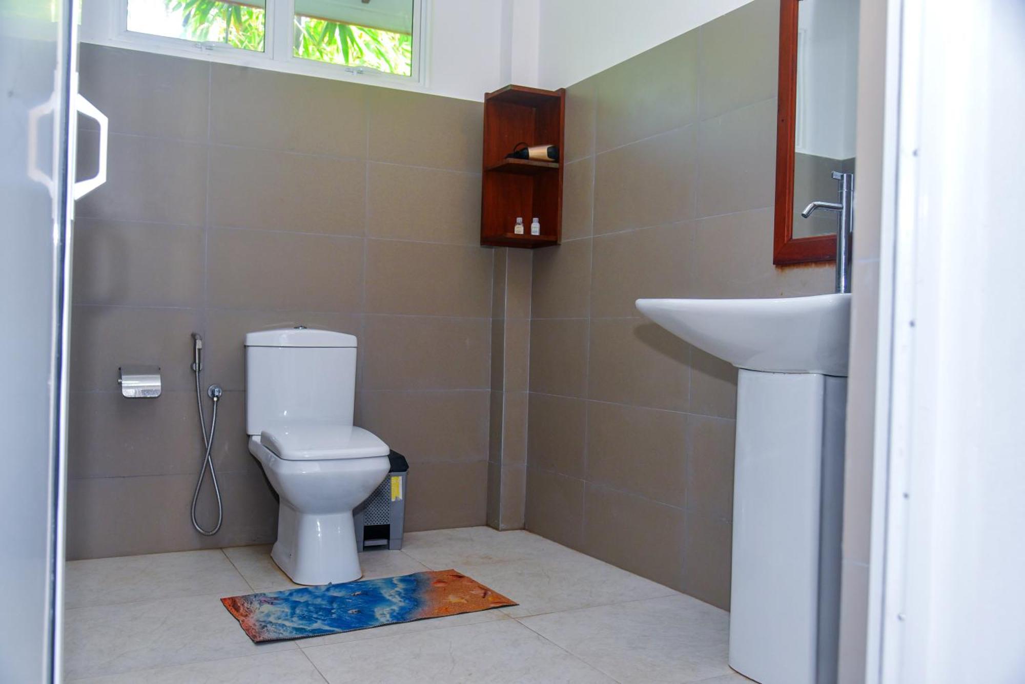 Villa A.Sms Induruwa Extérieur photo