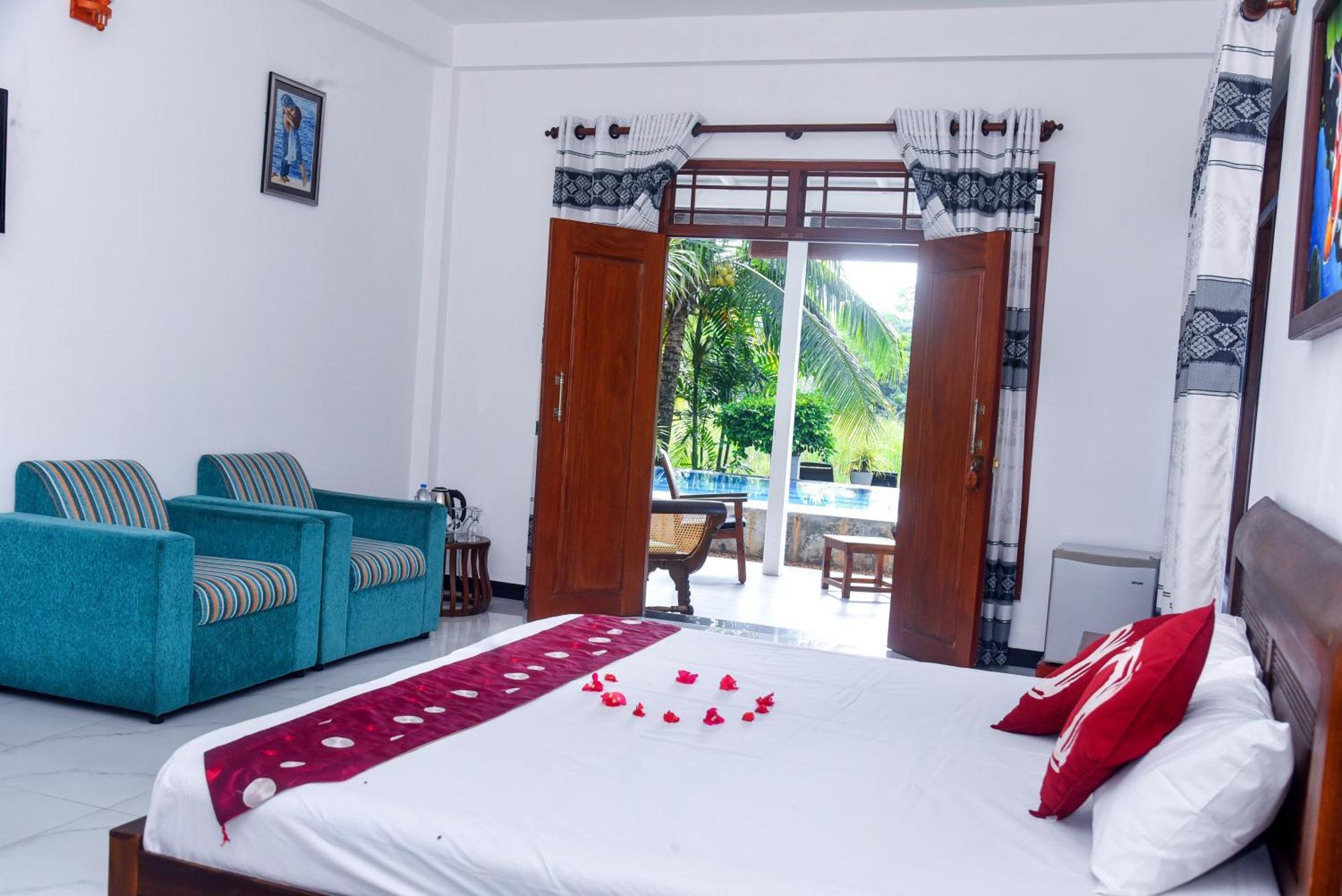 Villa A.Sms Induruwa Extérieur photo