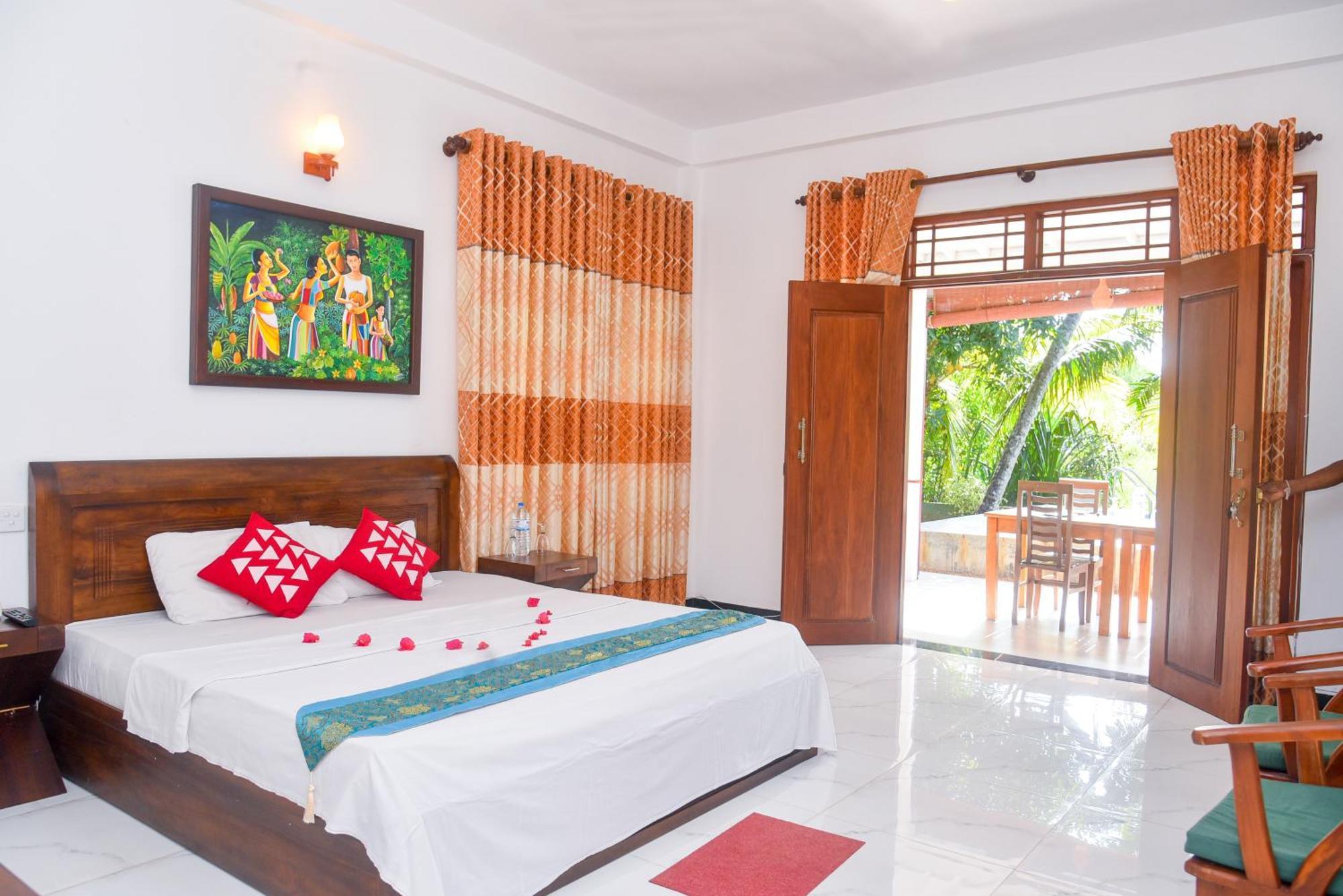 Villa A.Sms Induruwa Extérieur photo
