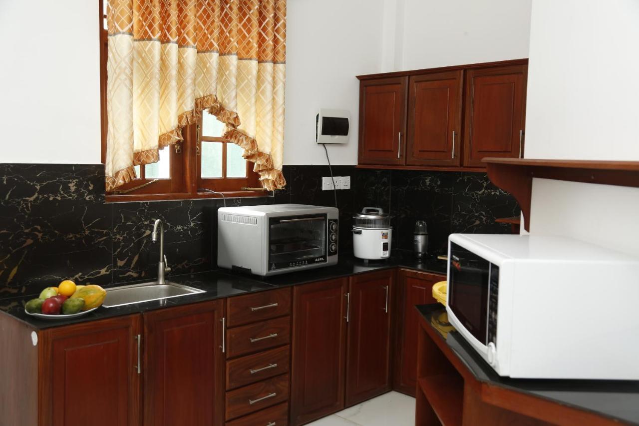 Villa A.Sms Induruwa Extérieur photo