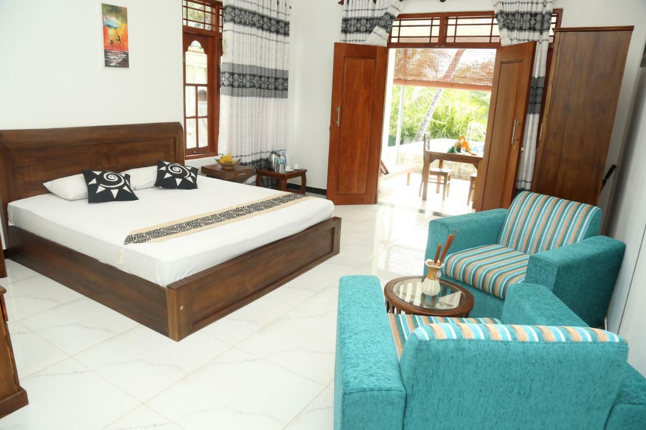 Villa A.Sms Induruwa Extérieur photo